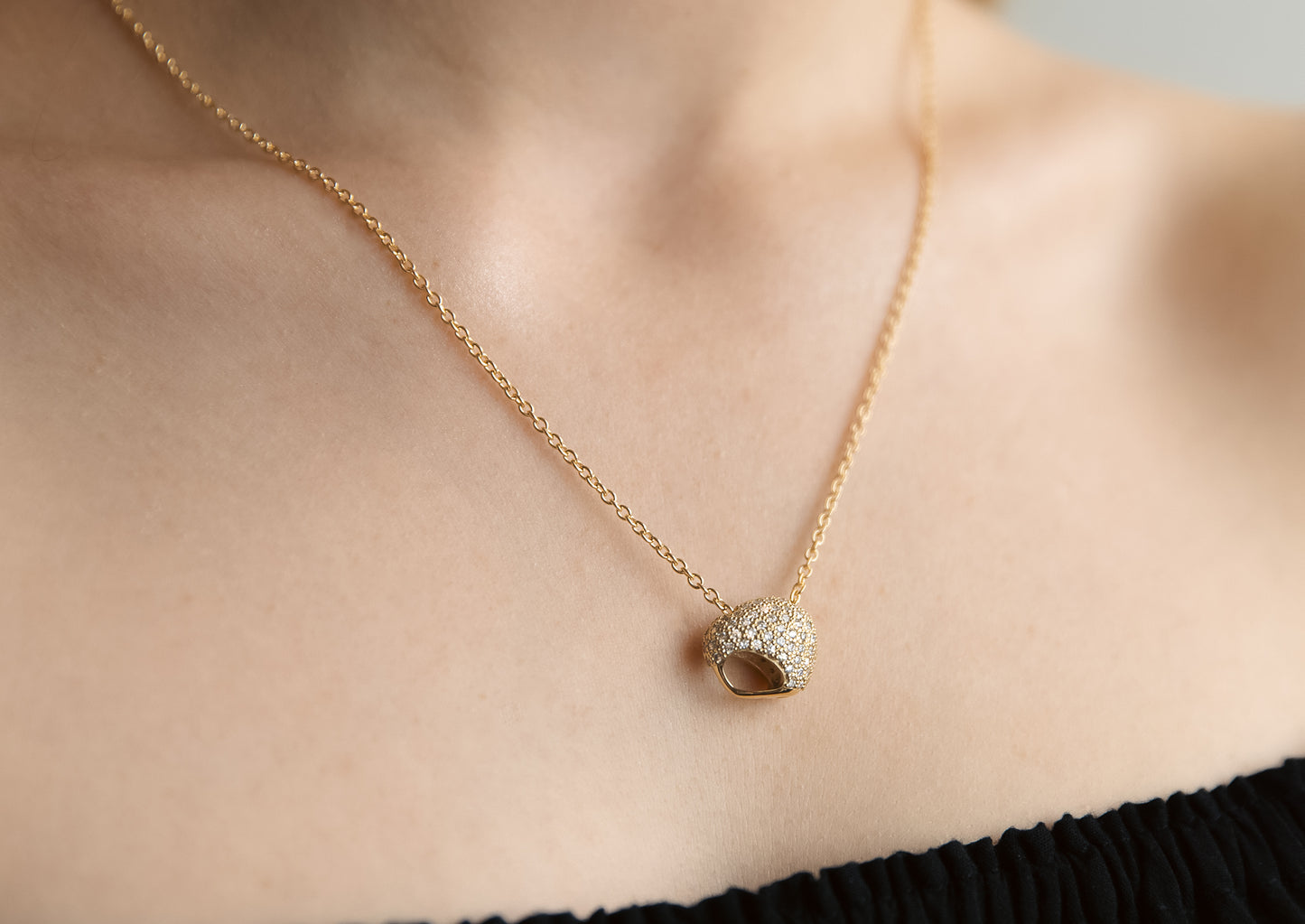 The Golden Kiwi, Yellow Gold with Diamonds