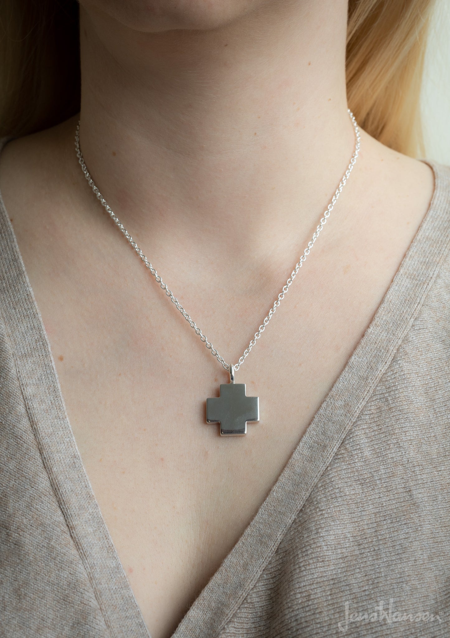 Swiss Cross #2, White Gold & Platinum