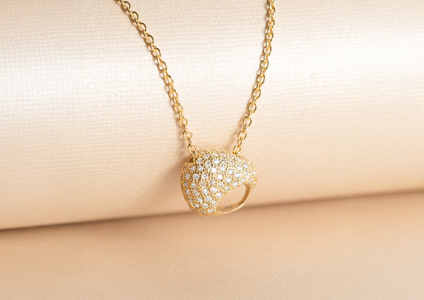 The Golden Kiwi, Yellow Gold with Diamonds