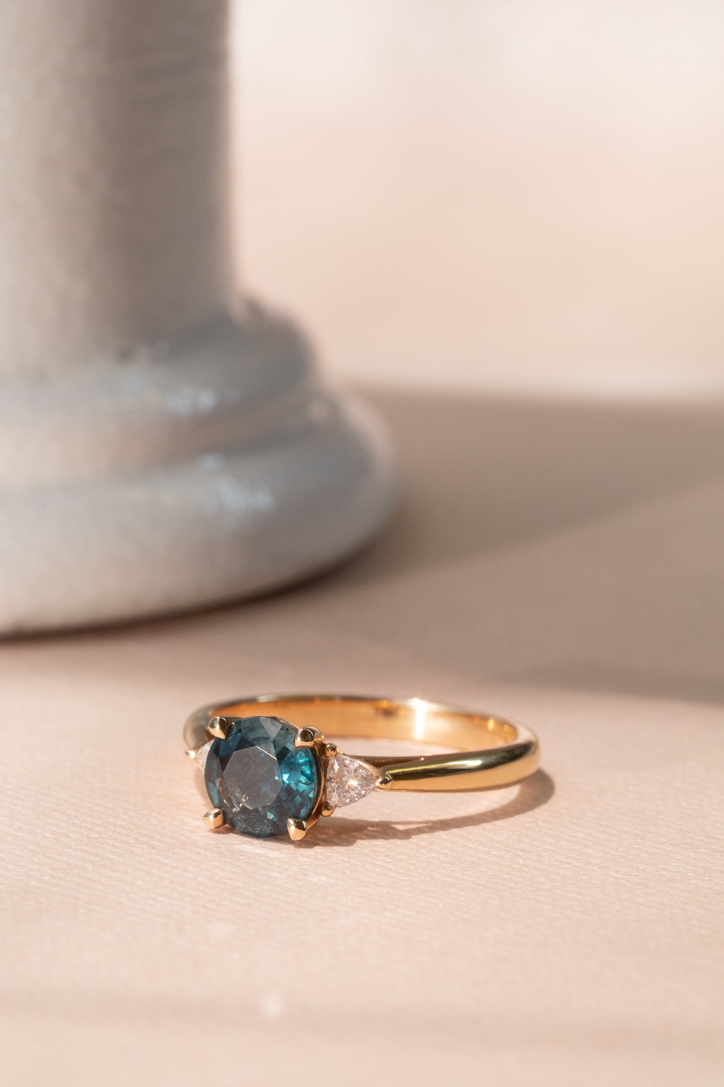 J3047 Teal Sapphire & Diamond Ring, Yellow Gold