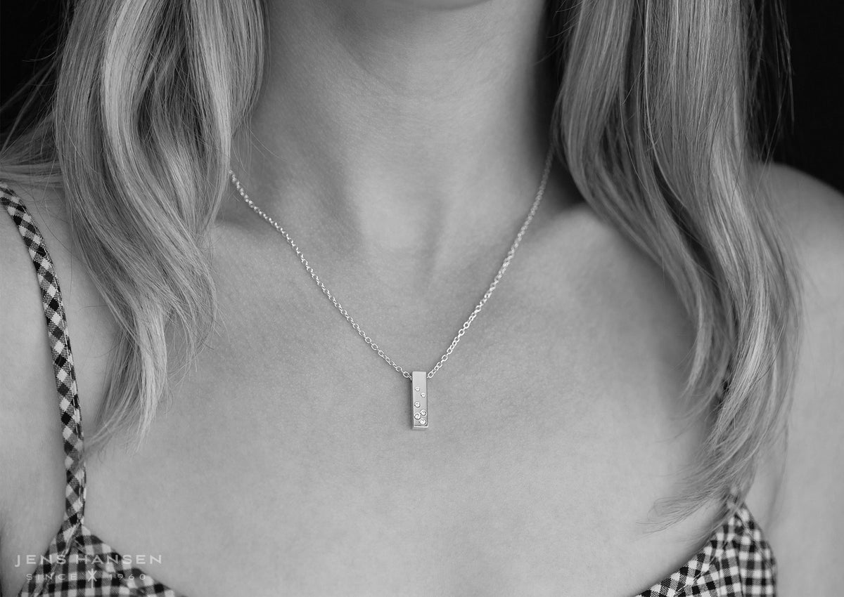 Rectangle Love Stories Scattered Diamond Pendant, Red Gold