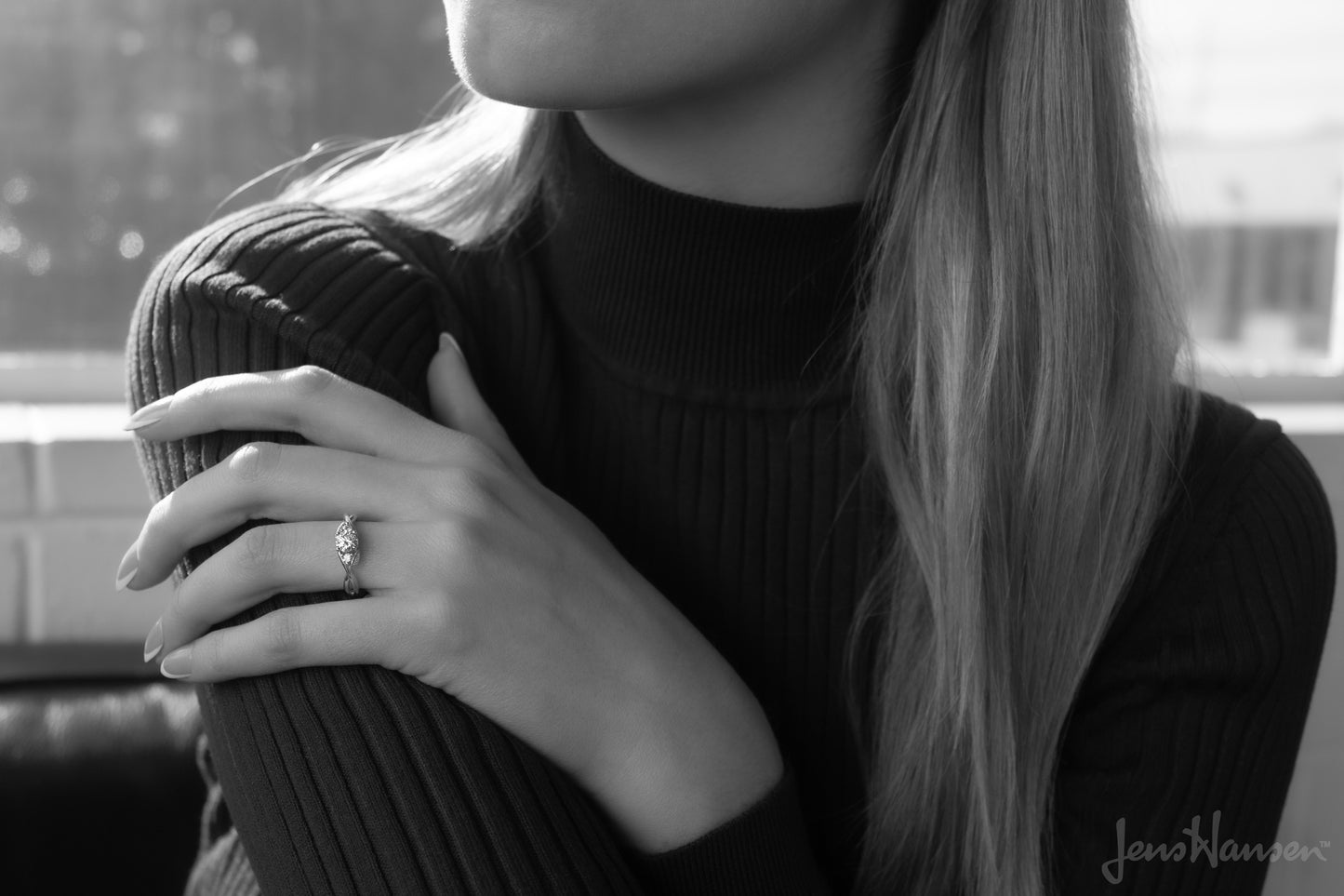 Three-Stone Round Diamond Elvish Vine Engagement Ring, Red Gold