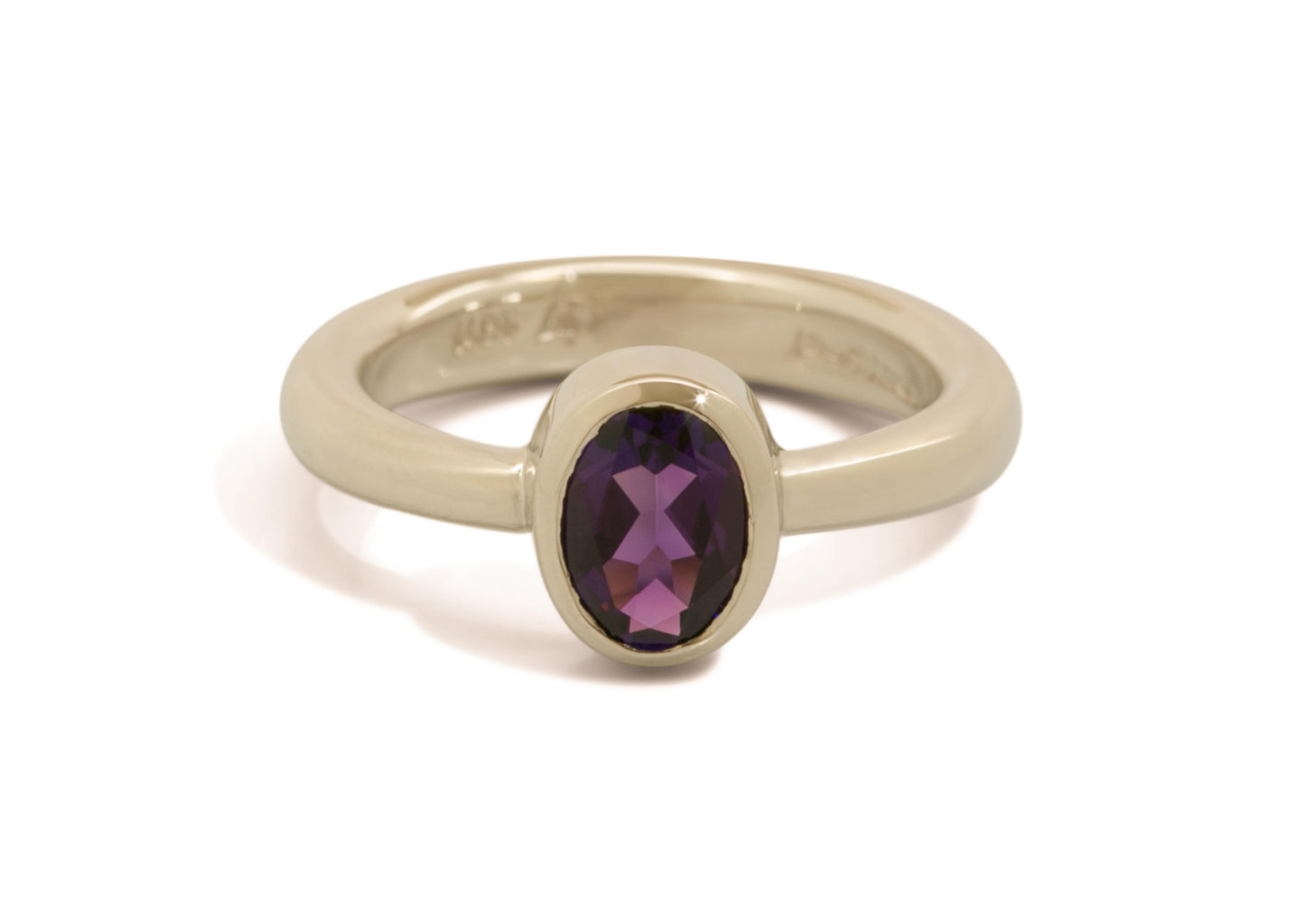 JW146 Oval Gemstone Ring, Yellow Gold