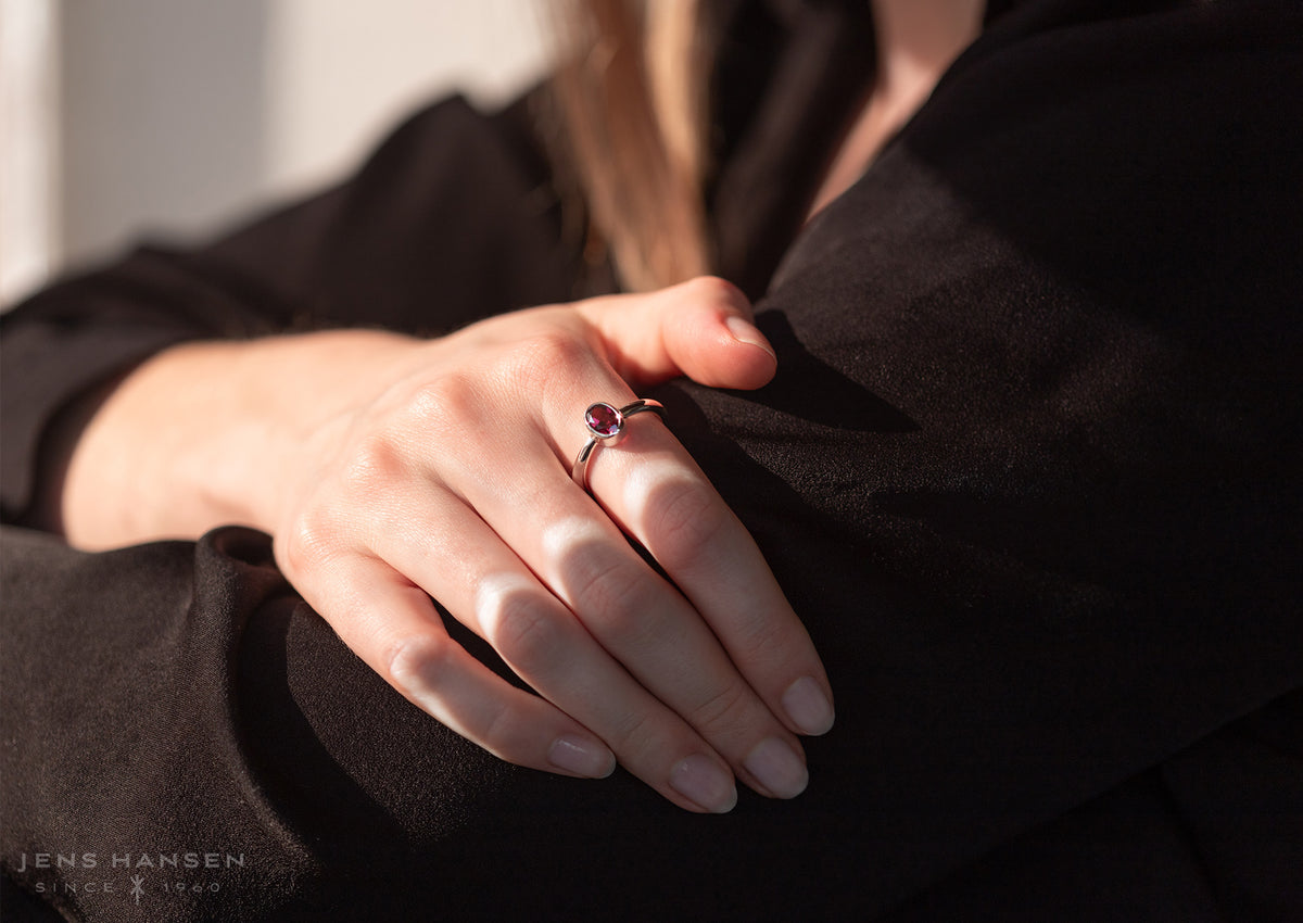 JW146 Oval Gemstone Ring, White Gold & Platinum