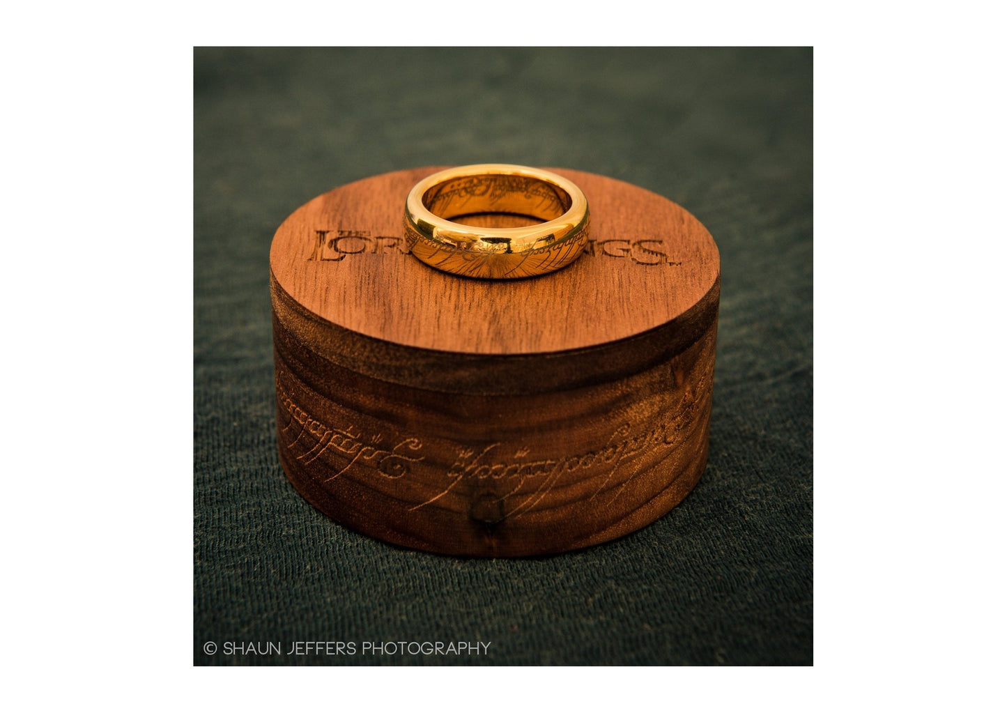 The Lord of the Rings: The One Ring: Gold Plated Tungsten Carbide (with Elvish runes) - Jens Hansen - 6