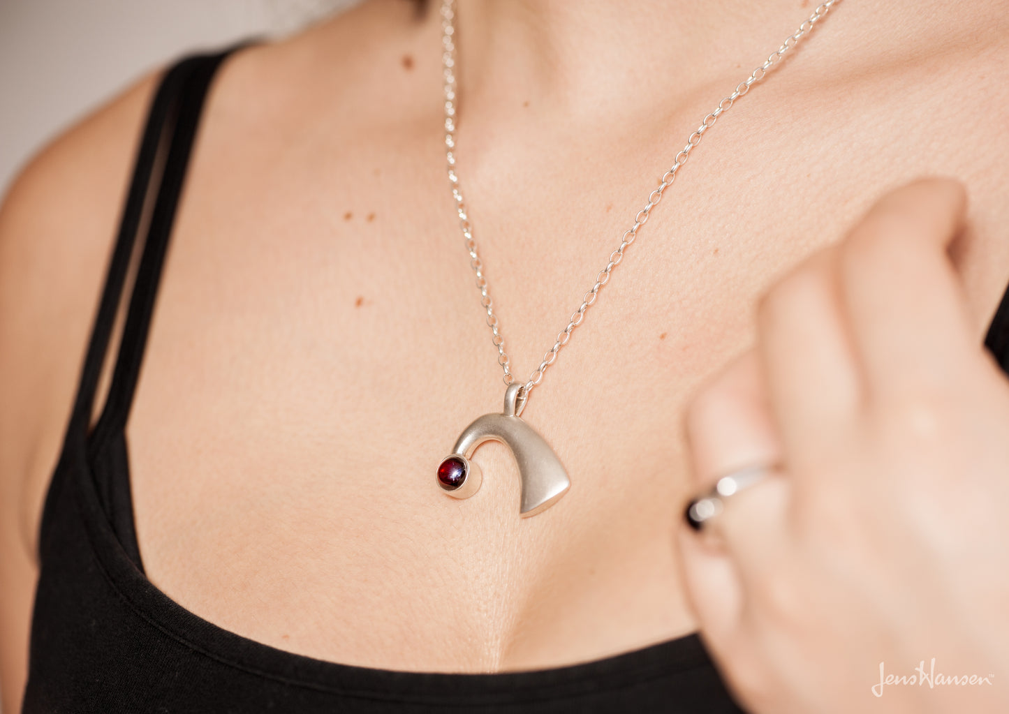 JW127 Round Cabochon Gemstone Pendant, Sterling Silver