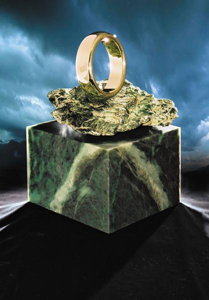 The One Ring Sculpture in NZ Jens Hansen Jewellers