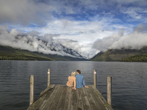 nelson travel tourism