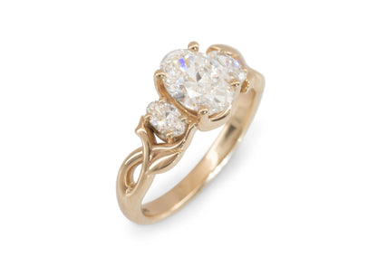 J3344 2-carat Oval Three-Stone Vine Engagement Ring, Red Gold