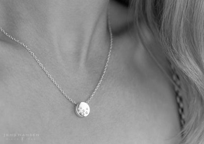 Round Love Stories Scattered Diamond Pendant, Red Gold