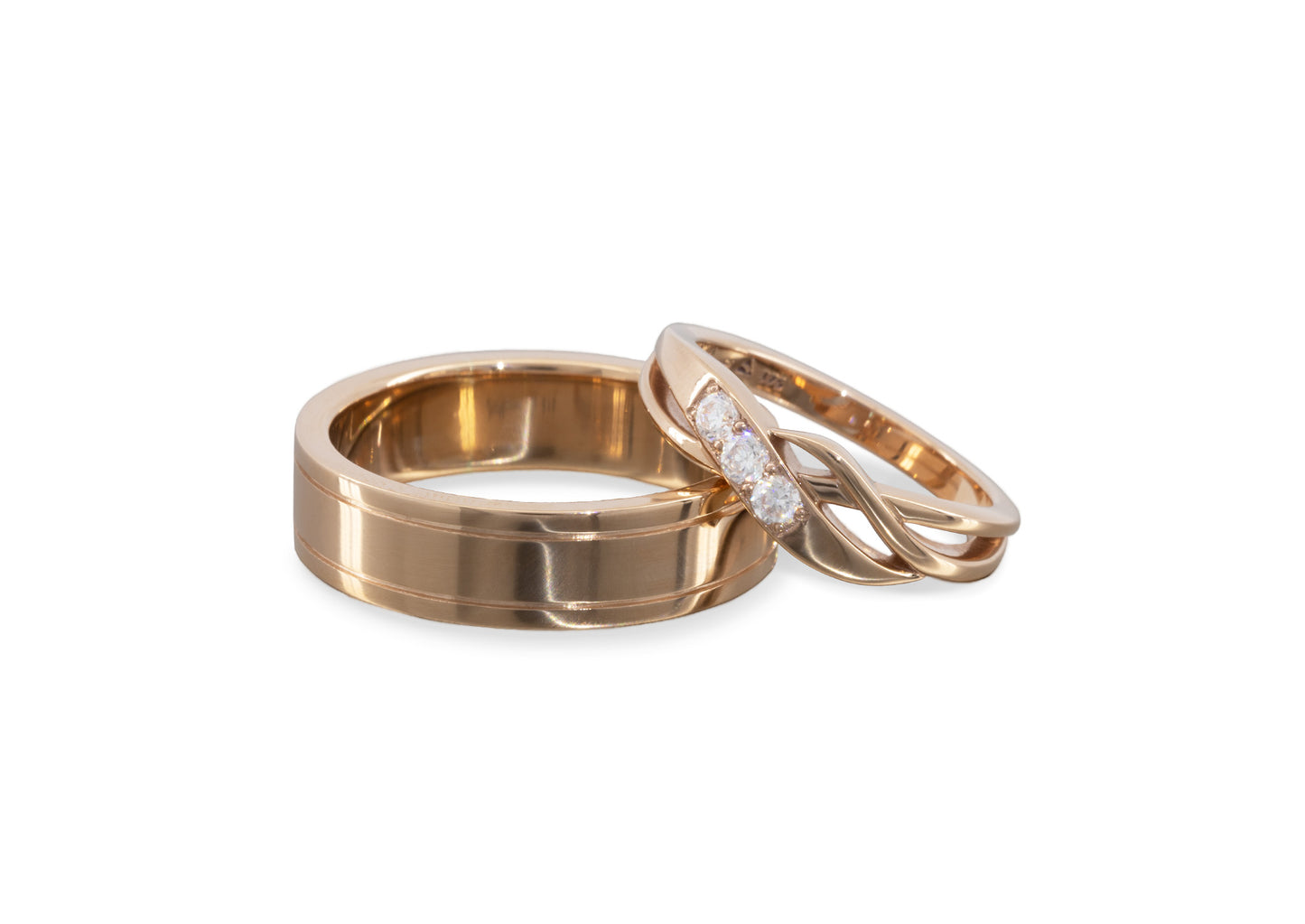 3-Stone Crossover Ring, Red Gold