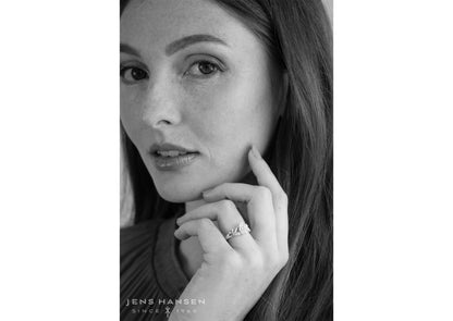 J3342 1.5-carat Oval Solitaire Vine Engagement Ring, White Gold & Platinum