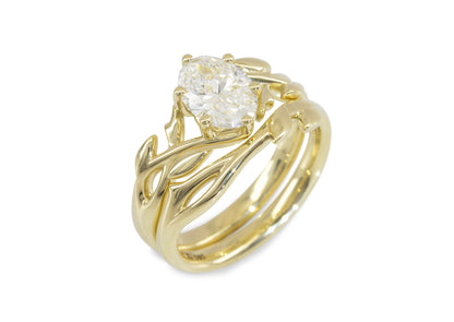 J3342 1.5-carat Oval Solitaire Vine Engagement Ring, Yellow Gold
