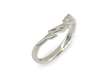 J3343 Vine & Leaf Band, White Gold & Platinum