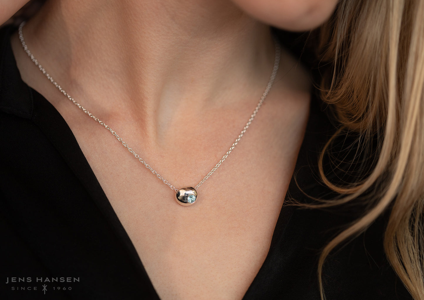 Sparkling Button Pendant with Gemstone