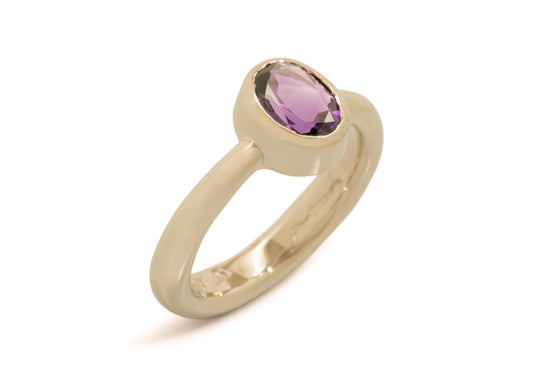 JW146 Oval Gemstone Ring, Yellow Gold