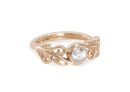 Diamond Elvish Vine Ring, Red Gold