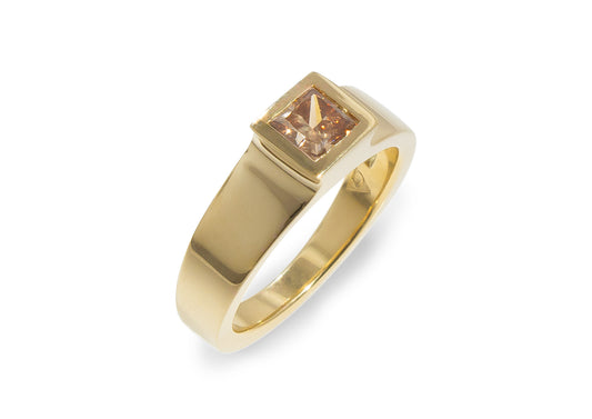 JW86 Princess Diamond Engagement Ring, Yellow Gold
