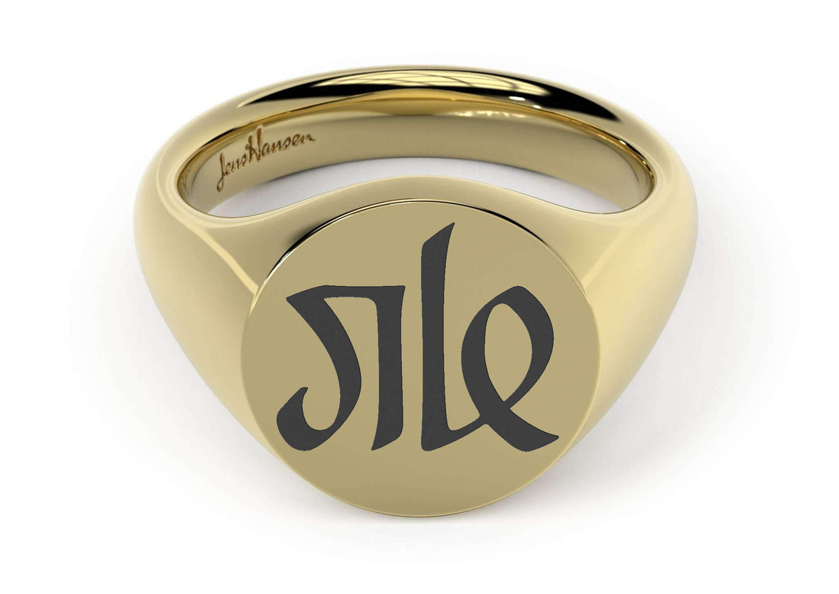 Round Signet Ring, Yellow Gold