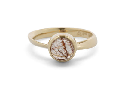 Round Cabochon Gemstone Möbius Twist Ring, Yellow Gold