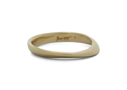 Möbius Twist Ring, Yellow Gold