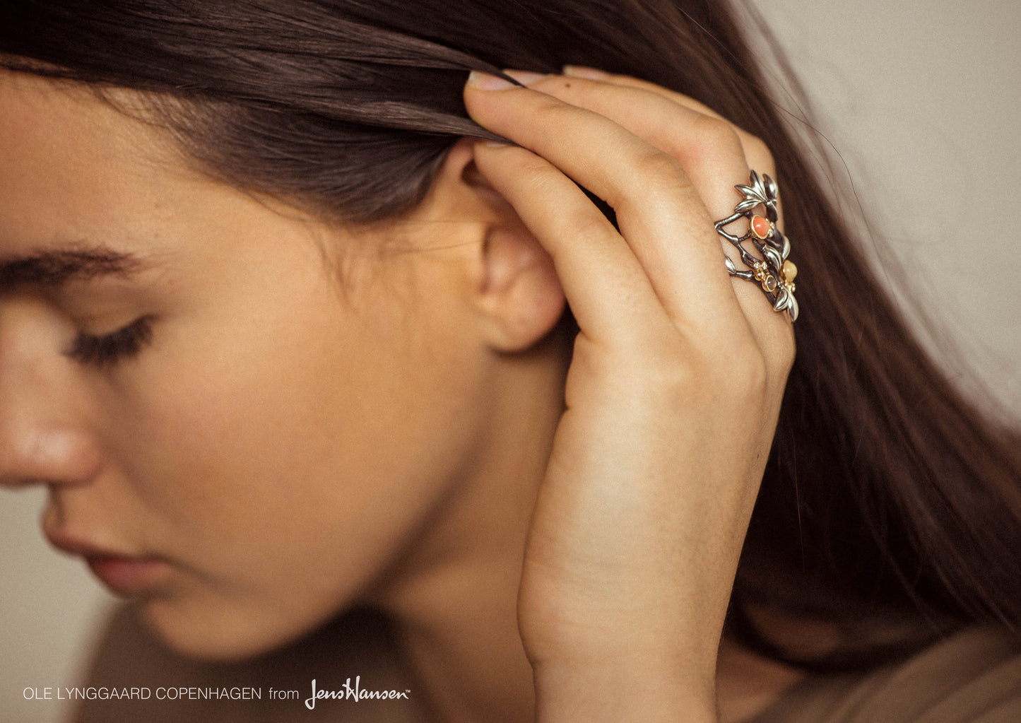 Silver Forest ring in gold and silver with mixed stones and diamonds TW.VS