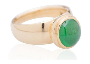 22ct Classic design with a Tsavorite Garnet.   - Jens Hansen