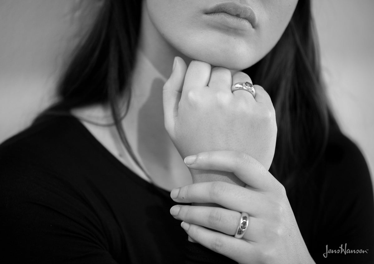 JW102 Gemstone Ring, White Gold & Platinum