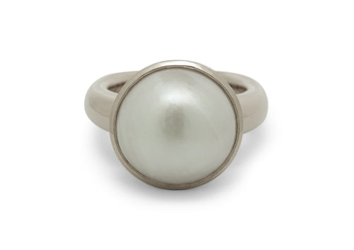 Iridescent Mabe Pearl Ring, White Gold & Platinum