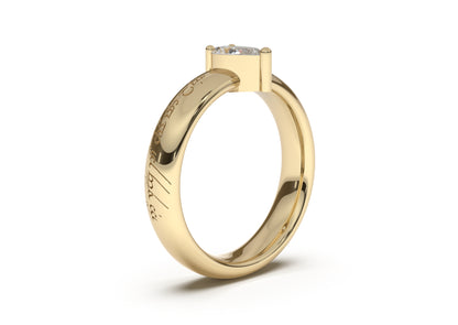 Pear Classic Elvish Engagement Ring, Yellow Gold